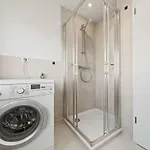 With 2 Bedrooms *
