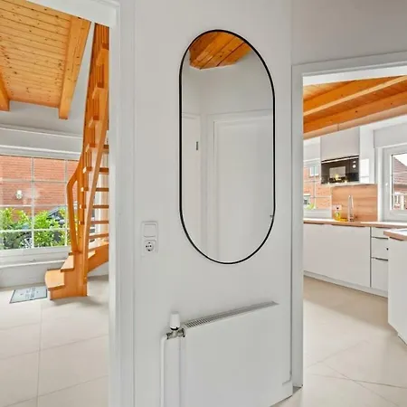 With 2 Bedrooms Апартаменты *