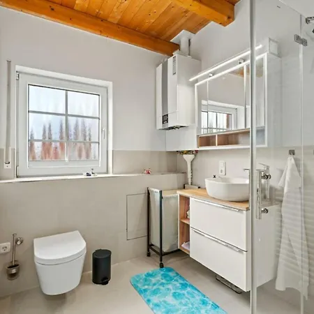 With 2 Bedrooms *